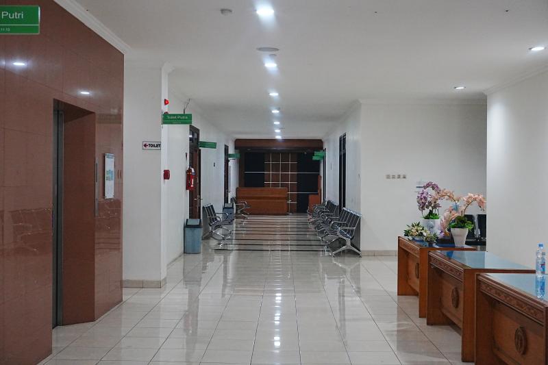 Thesis Examination Lobby
